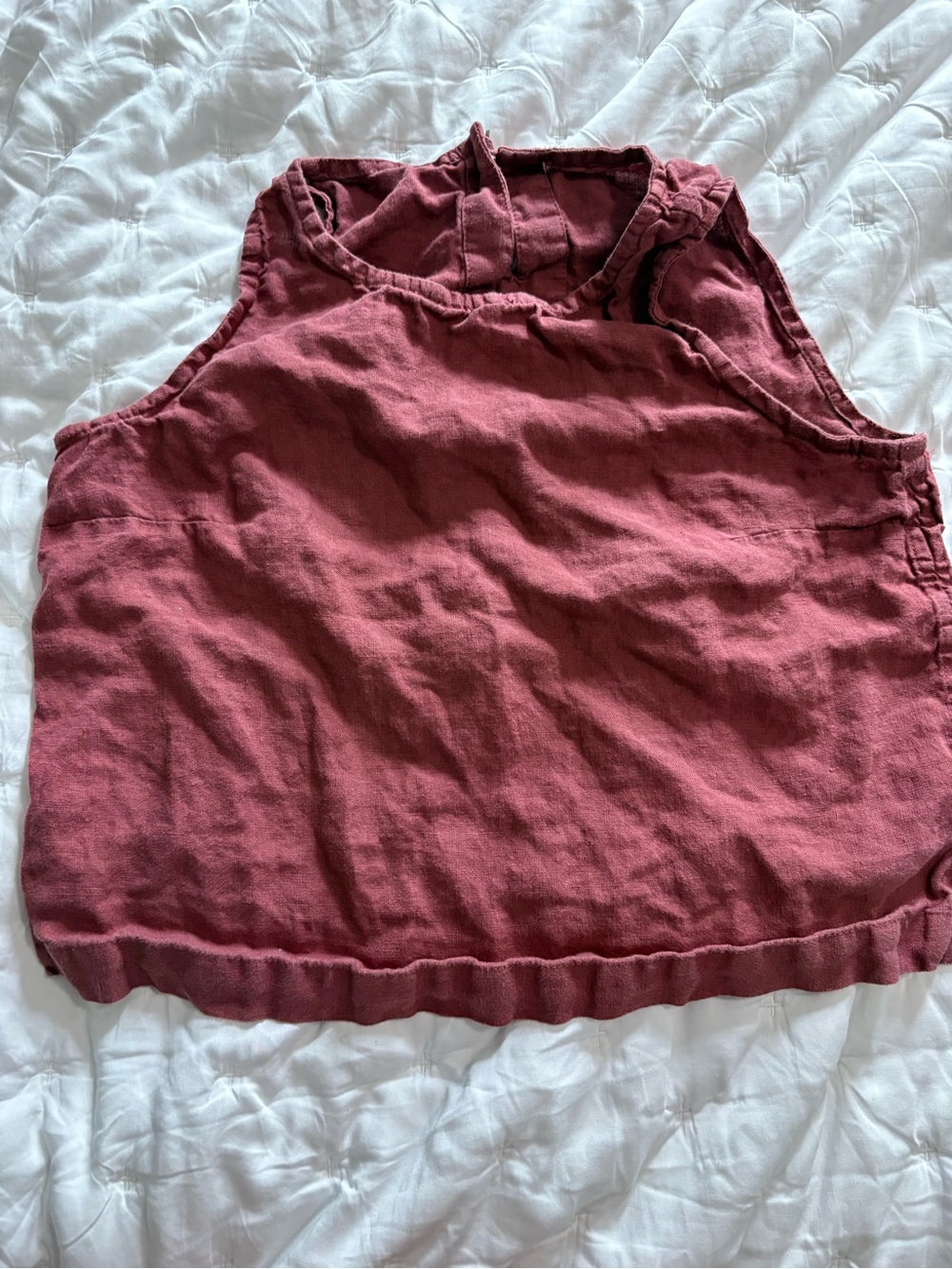 notPERFECTLINEN Sleeveless Tank Top in Marsala